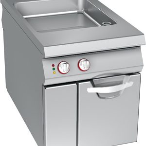 ELECTRIC BRATT PAN WITH FIXED WELL ON CABINET